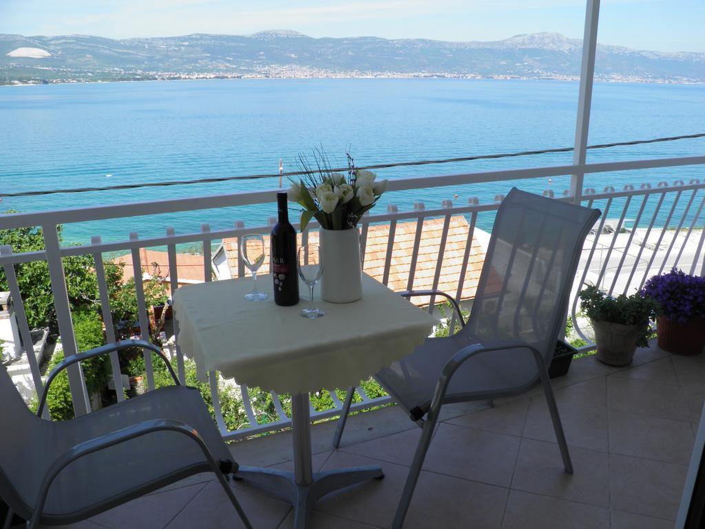 Adria Apartman *